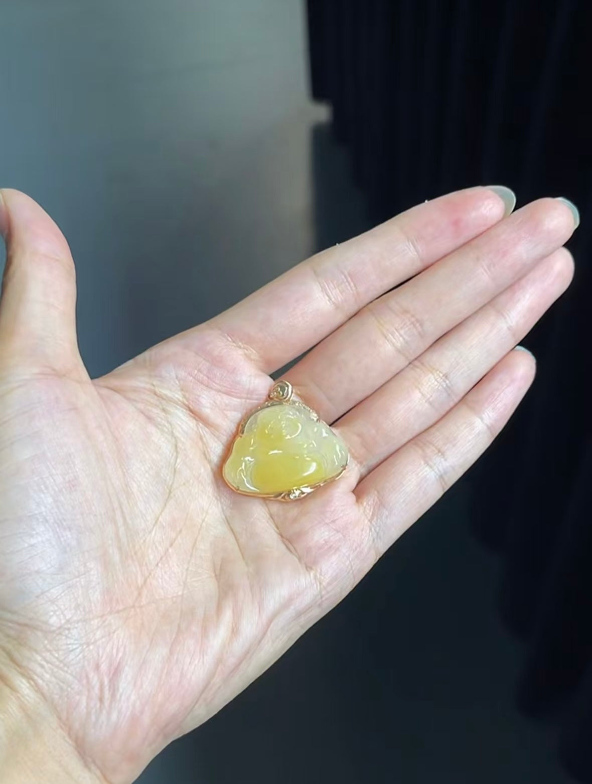 Yellow Jadeite Buddha Pendant | 18K Gold