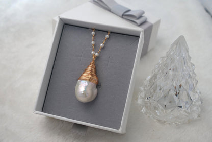 Handmade Pearl Pendent with 14K Gold-filled wire