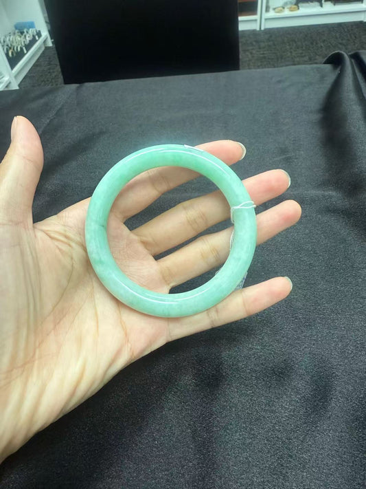 翡翠手镯