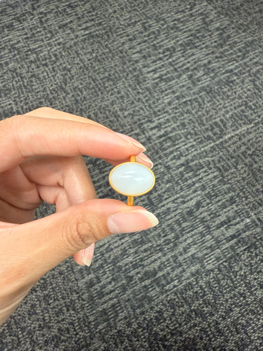 Hetian white Jade (和田玉）with 18k gold band
