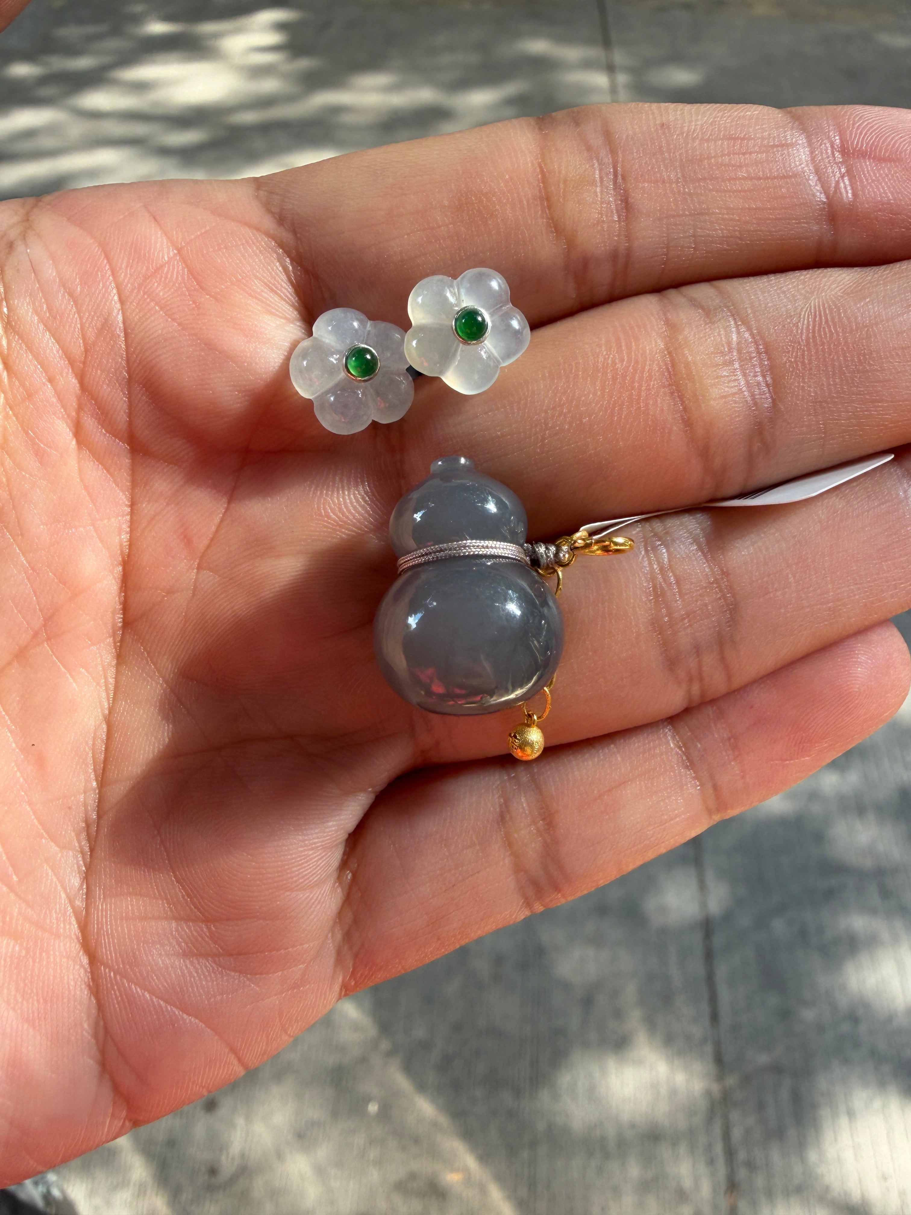 Icy Jadeite Flower Stud Earrings & Hetian Jade Gourd Pendant| SylviaJewel Vancouver (Copy)