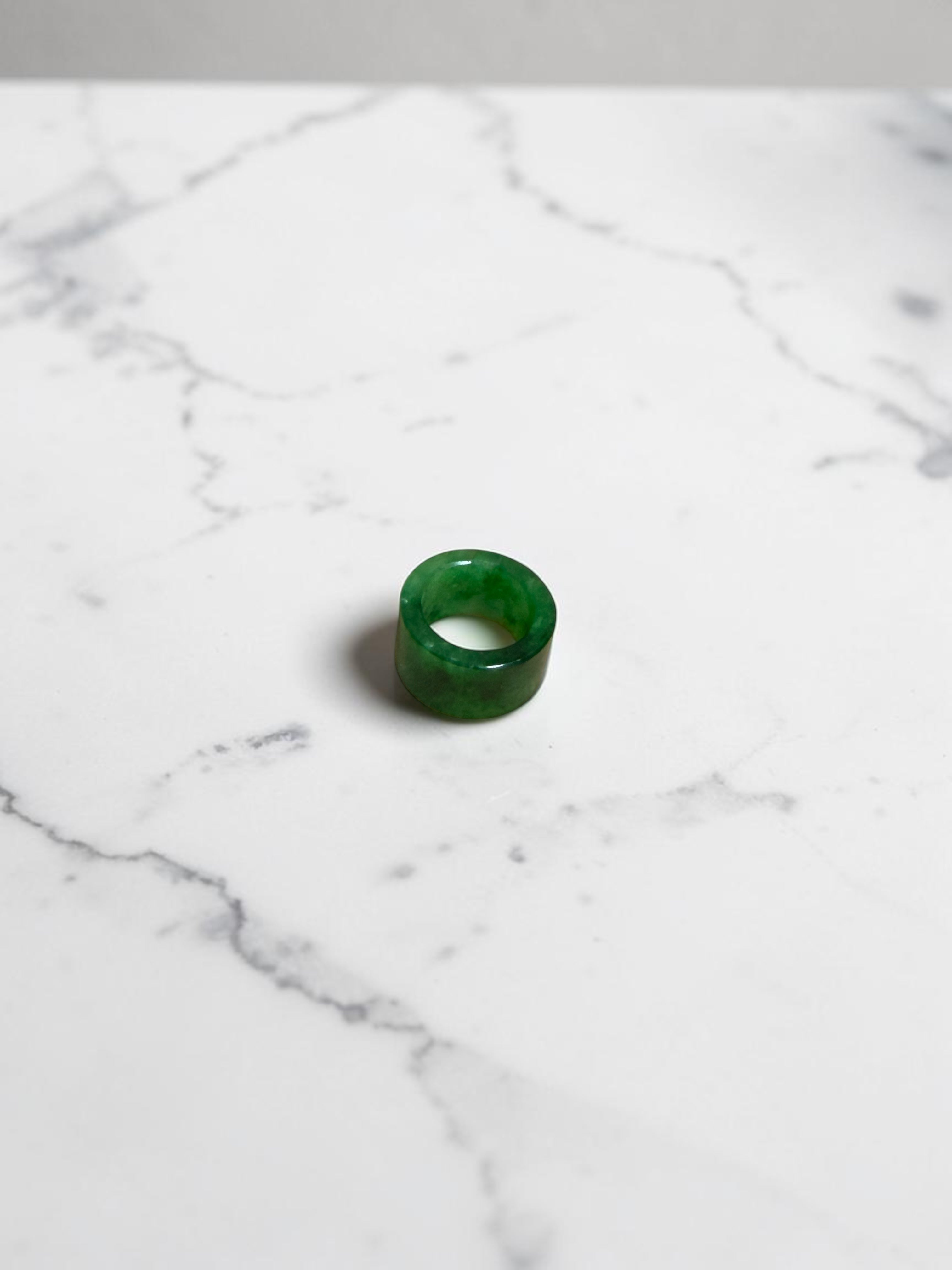 Fortune Flow – Jadeite Ruyi Bead (LuLuTong)
