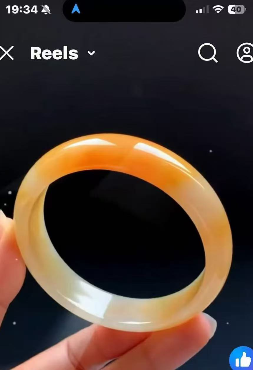 Yellow Jadeite bangle