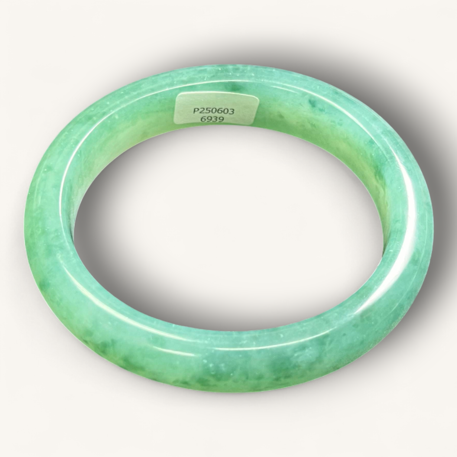 绿色翡翠手镯 | Jadeite Bangle