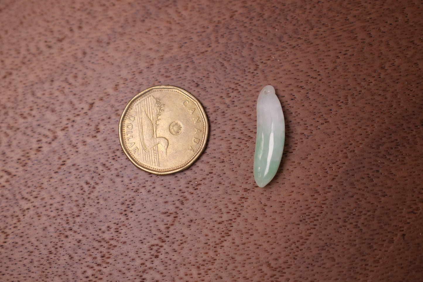 Happiness Gourd Design: Hand-Carved Natural Jadeite Pendant