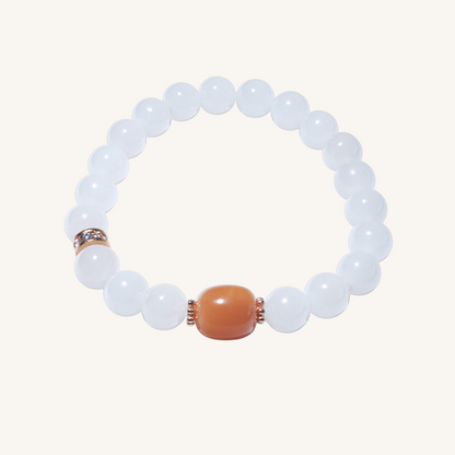 Golden Harmony – White Jade Bracelet with Natural Amber Center Bead