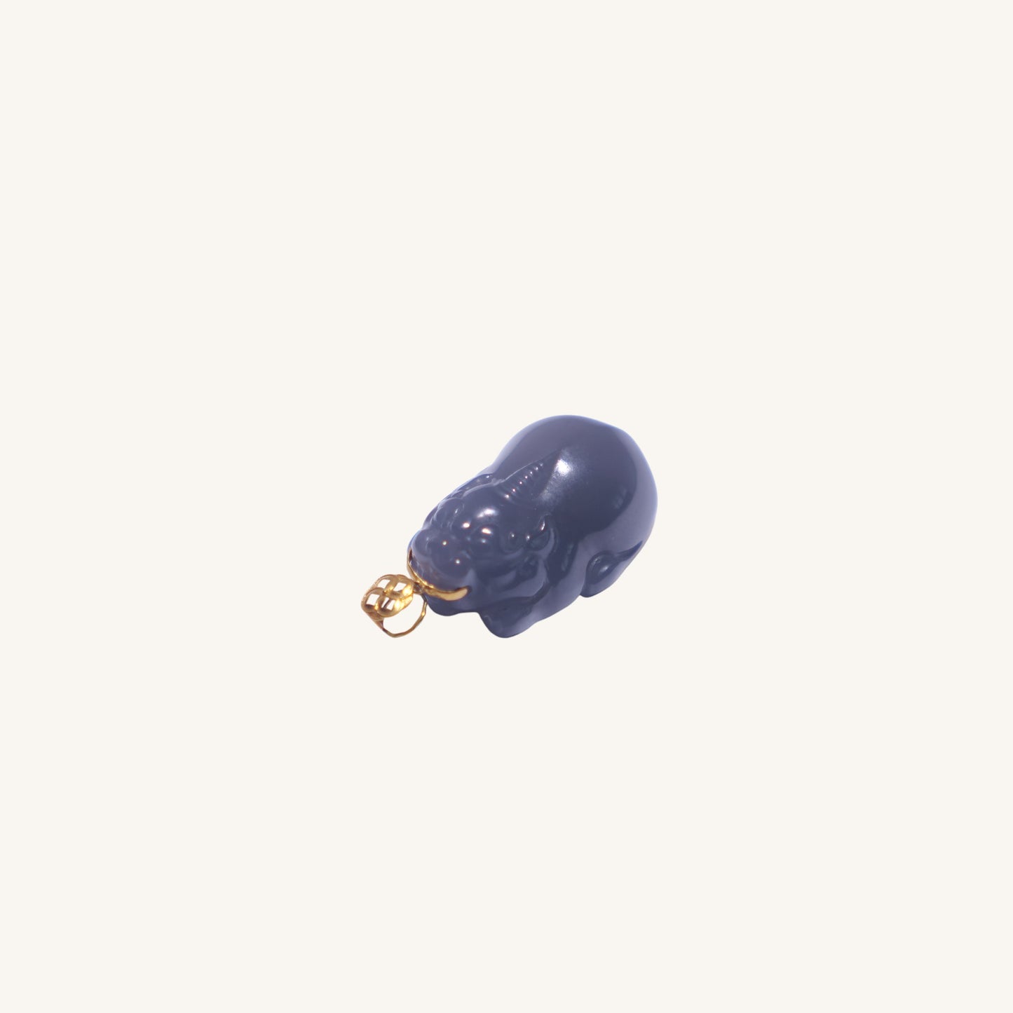 Guardian Wealth – Smoky Grey Hetian Jade（烟灰和田玉）Pixiu Pendant with Gold Bail