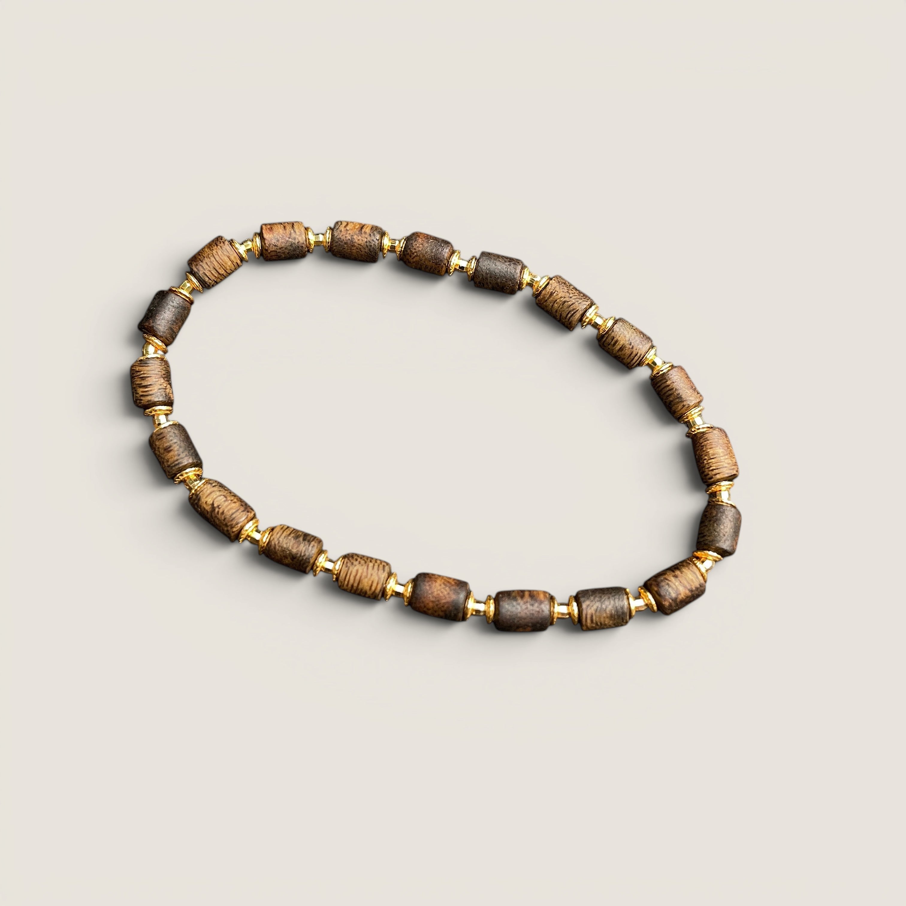 Sylvia Jewelry 沉香木桶珠手链，金色调点缀，男女皆宜，简约优雅